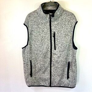 Men’s Free Country Gray Fleece Vest Sz Medium